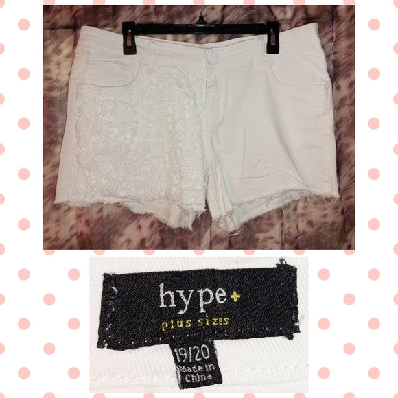 Hype+ brand White Relaxed Fit Denim Jean Shorts w/Crochet Jrs Plus Sz 19/20 - Picture 1 of 7